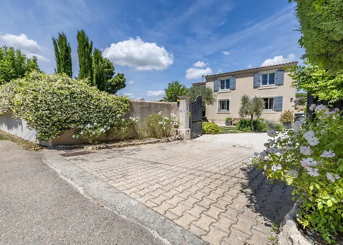 Chambre Spacieuse Avec Jardin Privatif
